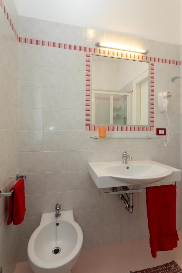 Appartamenti Bedin, Jesolo ภายนอก รูปภาพ