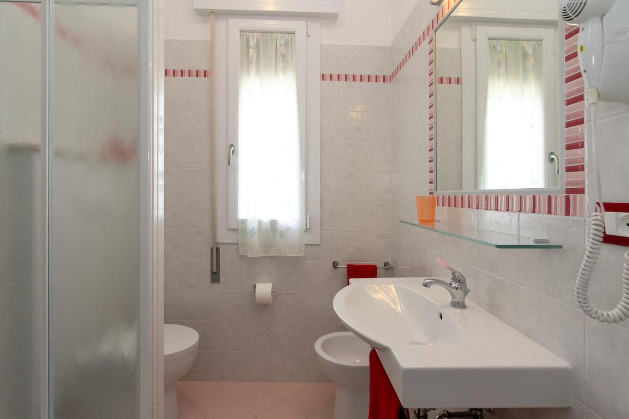 Appartamenti Bedin, Jesolo ภายนอก รูปภาพ